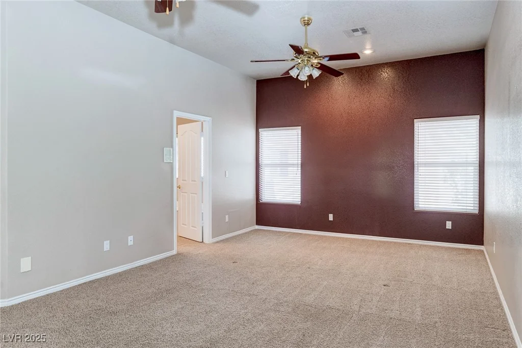 3684 Mooncrest, Las Vegas, NV 89129