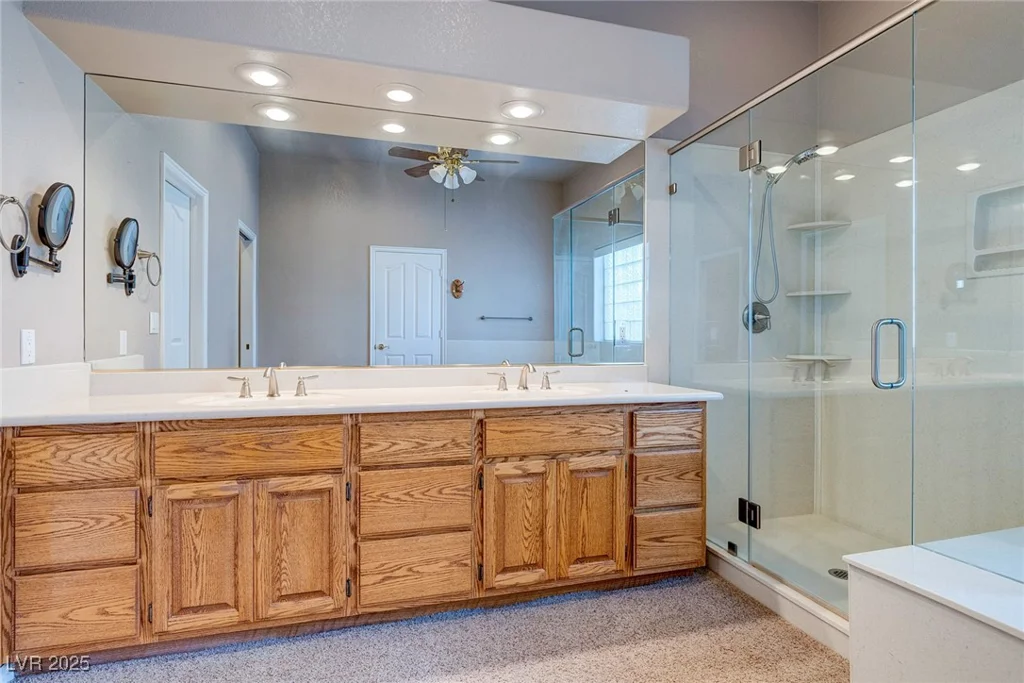 3684 Mooncrest, Las Vegas, NV 89129