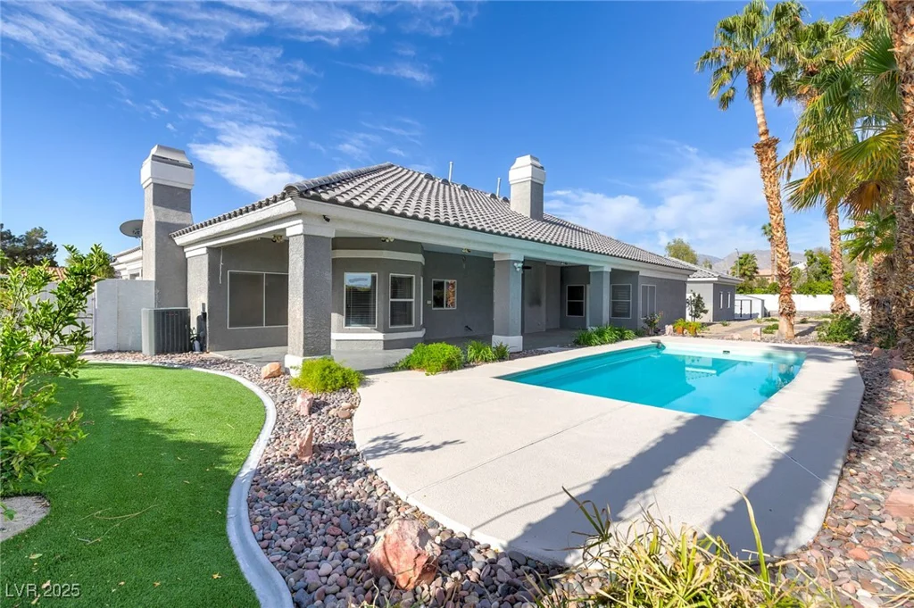 3684 Mooncrest, Las Vegas, NV 89129