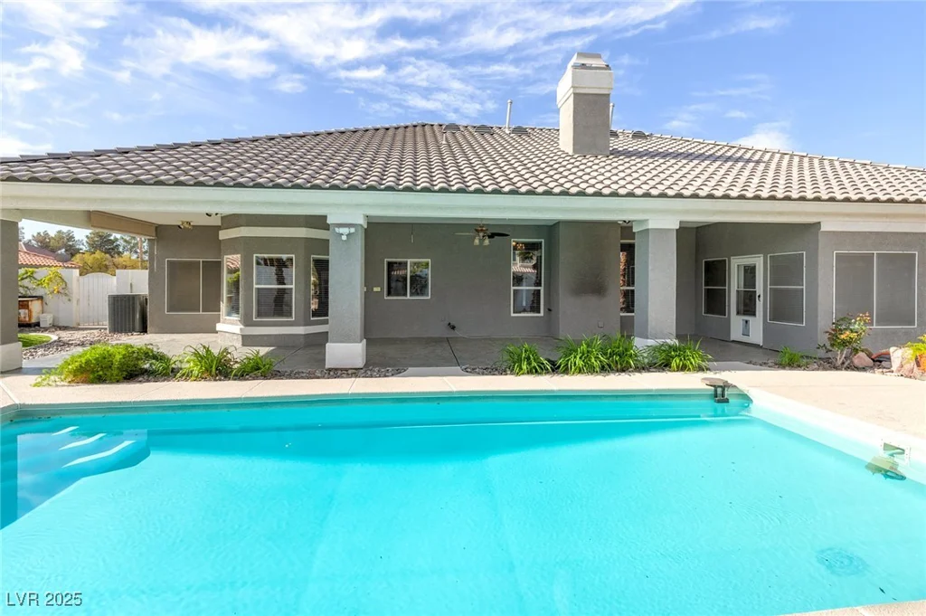 3684 Mooncrest, Las Vegas, NV 89129