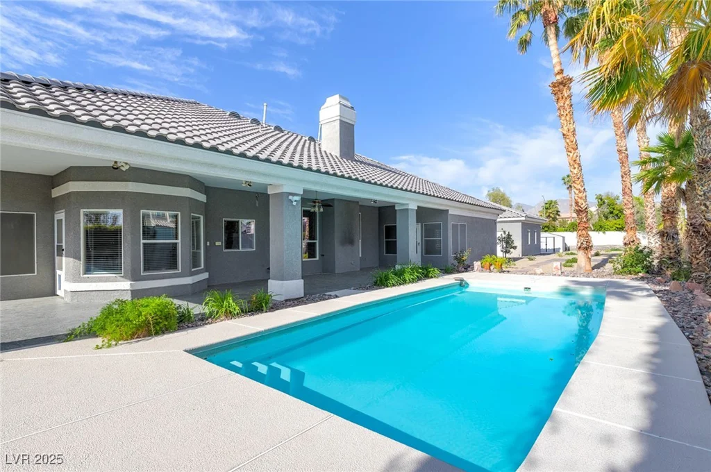 3684 Mooncrest, Las Vegas, NV 89129