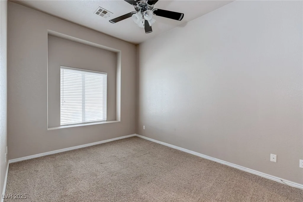 3684 Mooncrest, Las Vegas, NV 89129