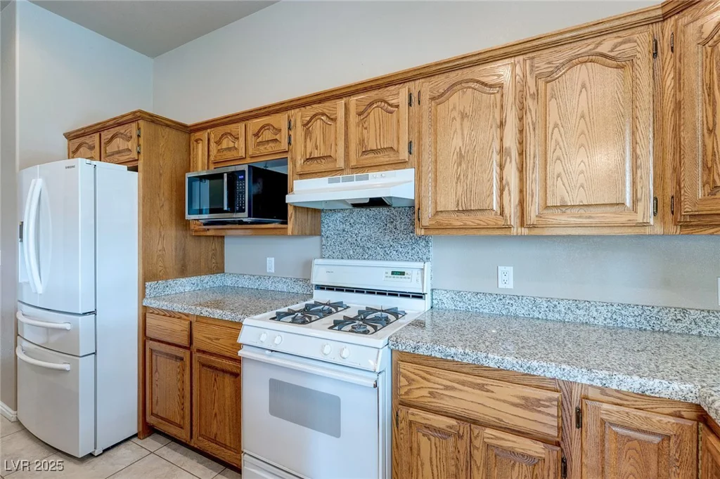 3684 Mooncrest, Las Vegas, NV 89129