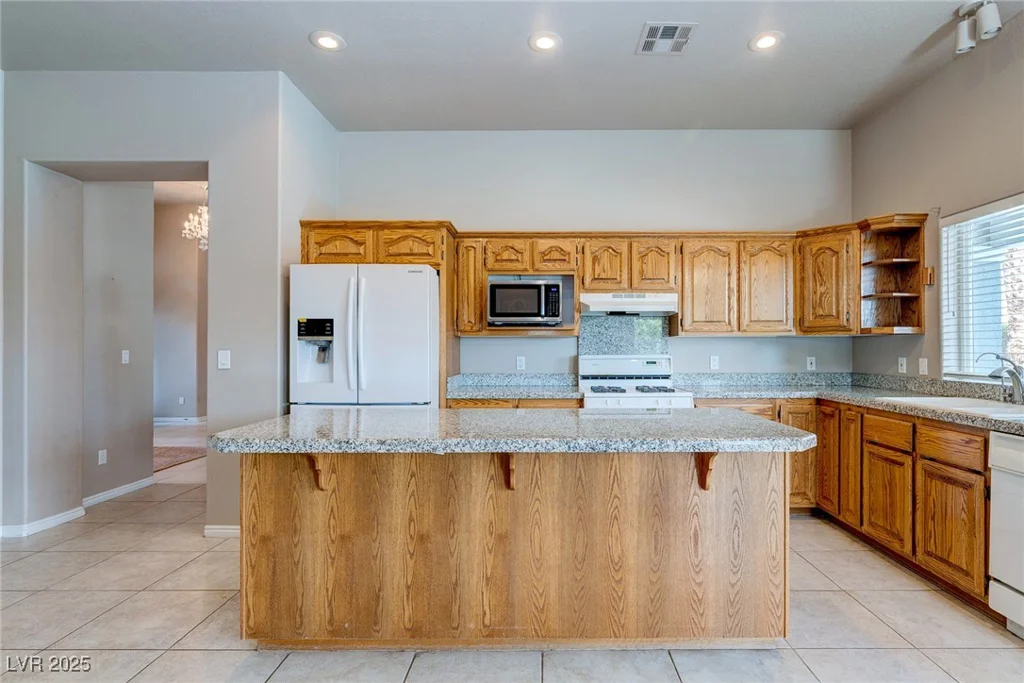 3684 Mooncrest, Las Vegas, NV 89129