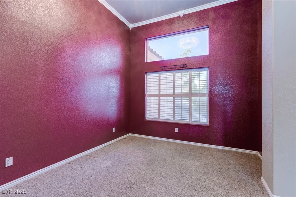 3684 Mooncrest, Las Vegas, NV 89129