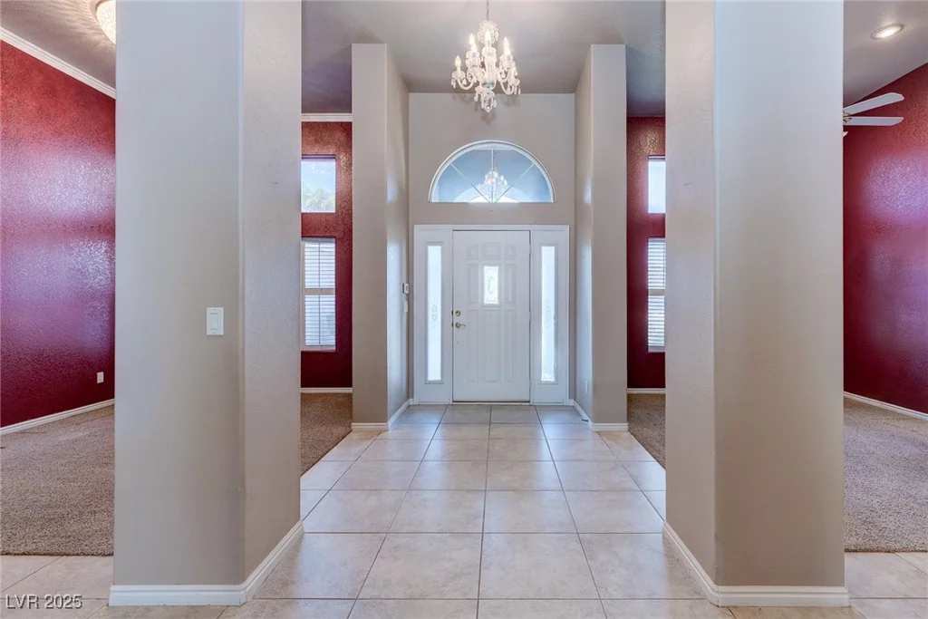 3684 Mooncrest, Las Vegas, NV 89129