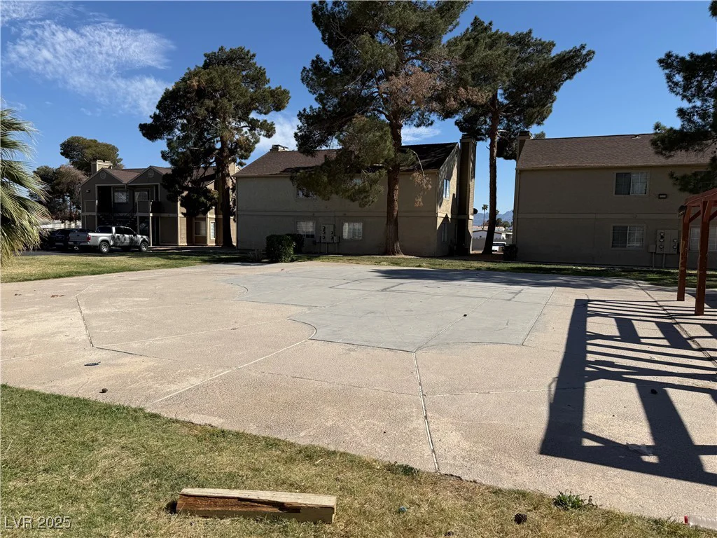 4670 Tracylynn, Las Vegas, NV 89121