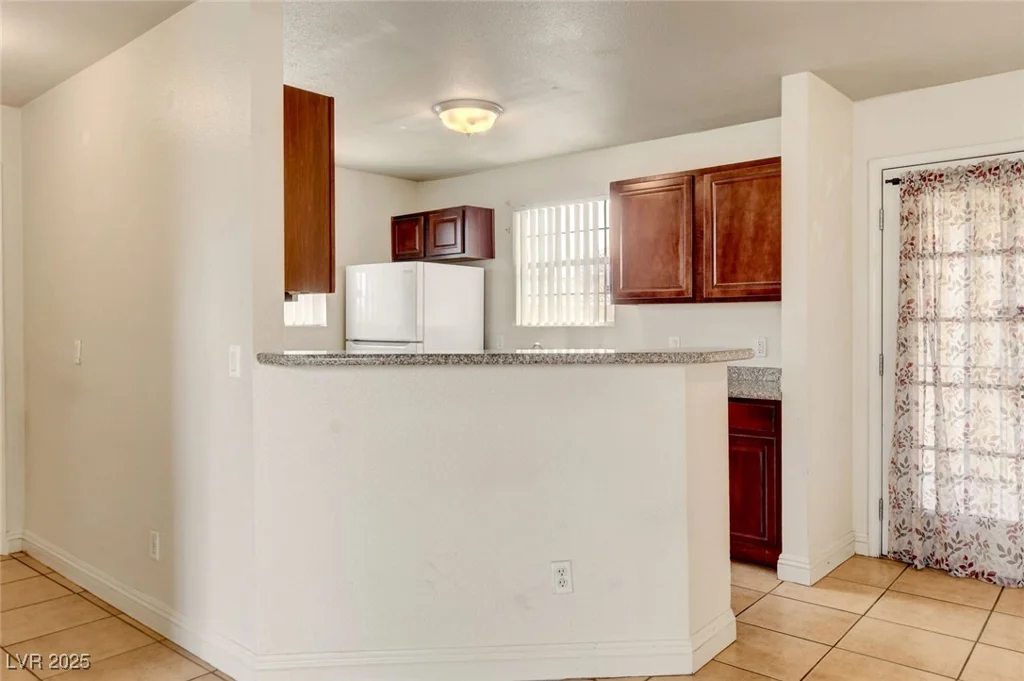 2801 Rainbow, Las Vegas, NV 89108