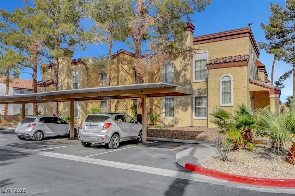 2801 Rainbow, Las Vegas, NV 89108