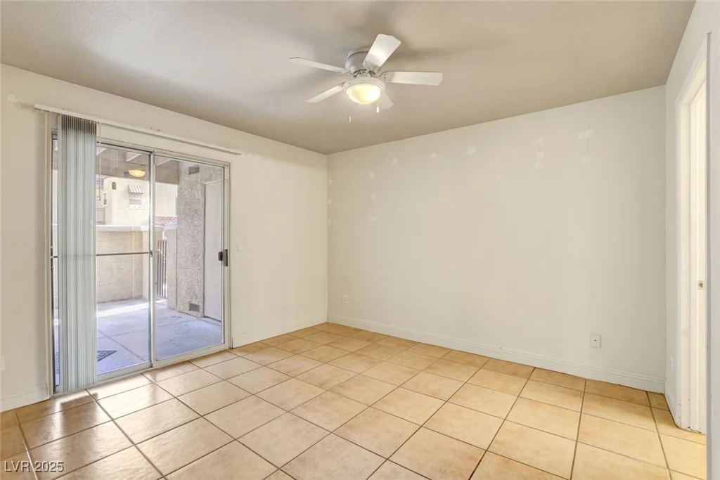 2801 Rainbow, Las Vegas, NV 89108