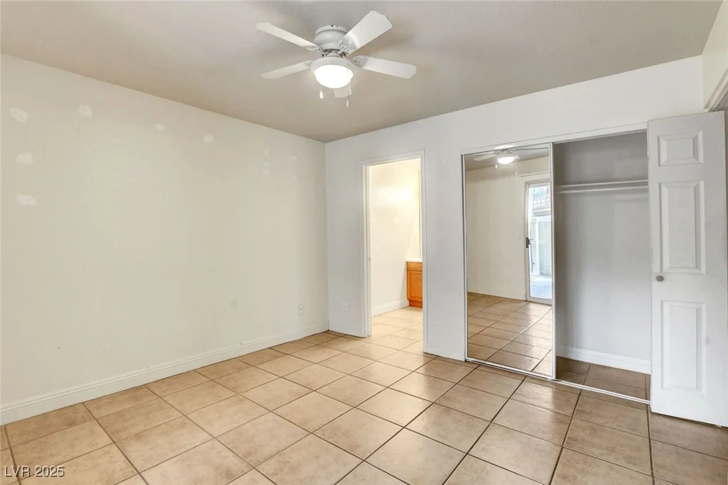 2801 Rainbow, Las Vegas, NV 89108