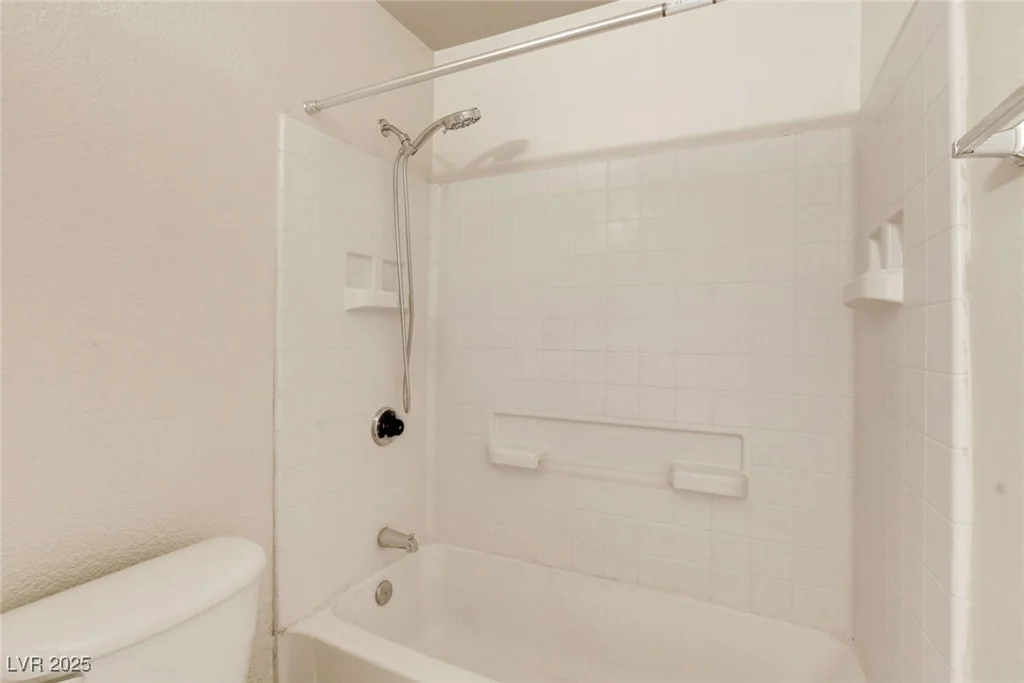 2801 Rainbow, Las Vegas, NV 89108