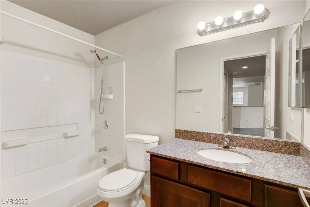 2801 Rainbow, Las Vegas, NV 89108