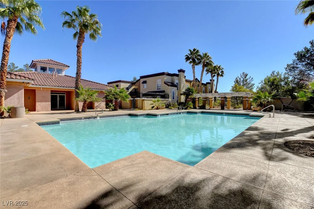 2801 Rainbow, Las Vegas, NV 89108