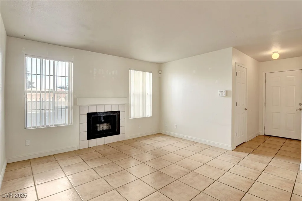 2801 Rainbow, Las Vegas, NV 89108