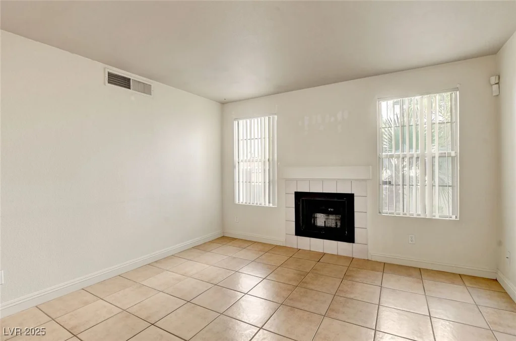 2801 Rainbow, Las Vegas, NV 89108