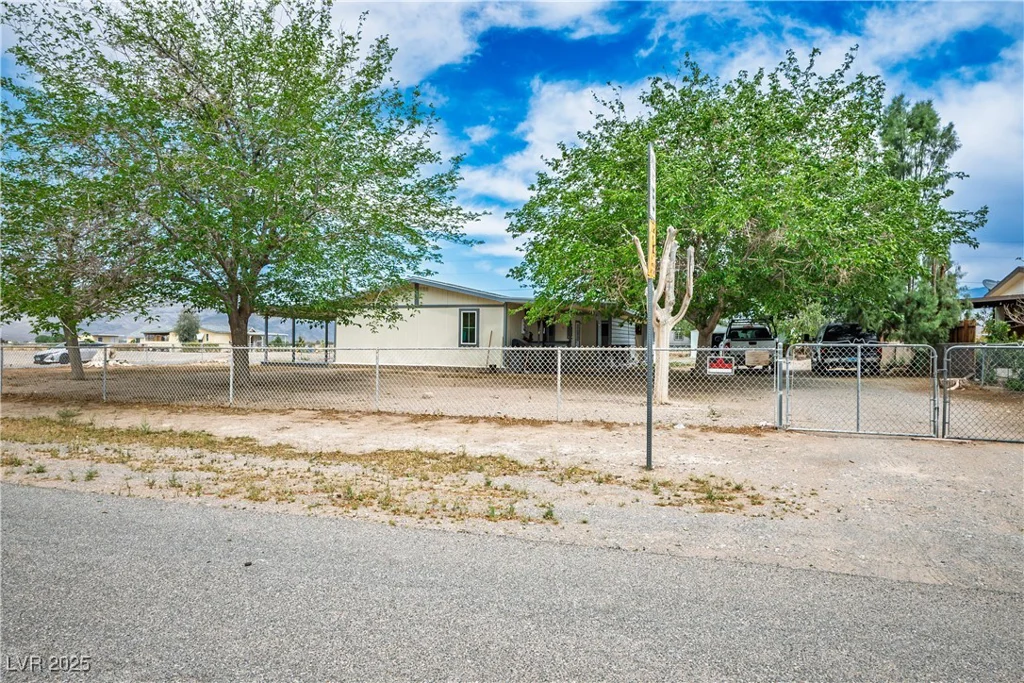 4171 Point, Pahrump, NV 89060