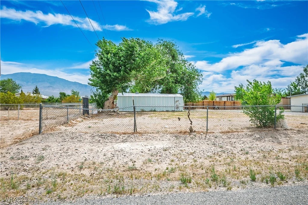 4171 Point, Pahrump, NV 89060