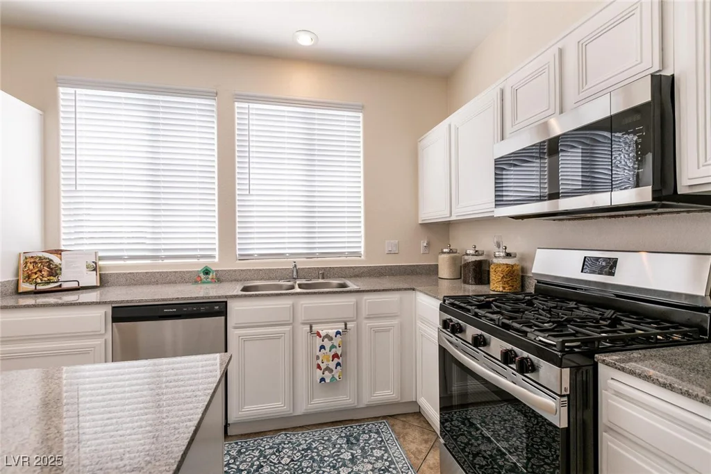 9001 Picket Fence, Las Vegas, NV 89143