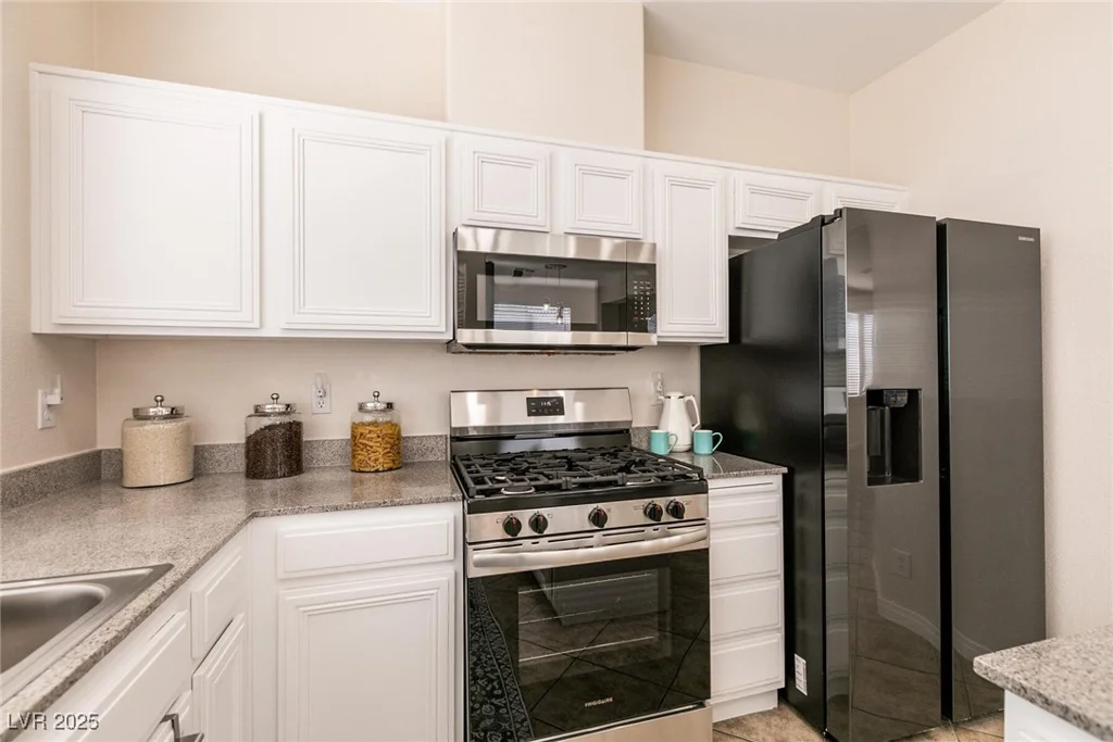 9001 Picket Fence, Las Vegas, NV 89143