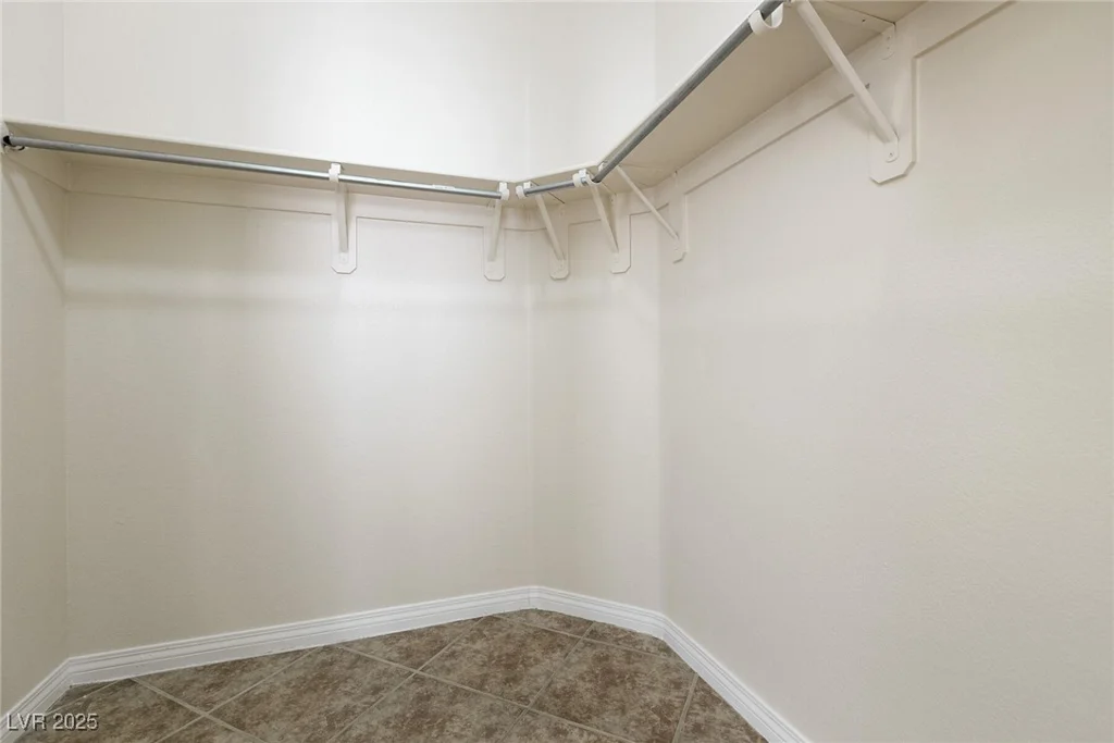 9001 Picket Fence, Las Vegas, NV 89143