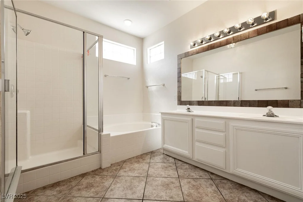 9001 Picket Fence, Las Vegas, NV 89143
