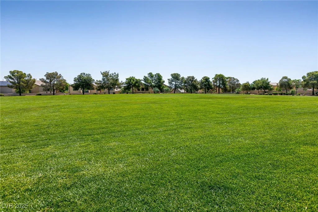 9001 Picket Fence, Las Vegas, NV 89143