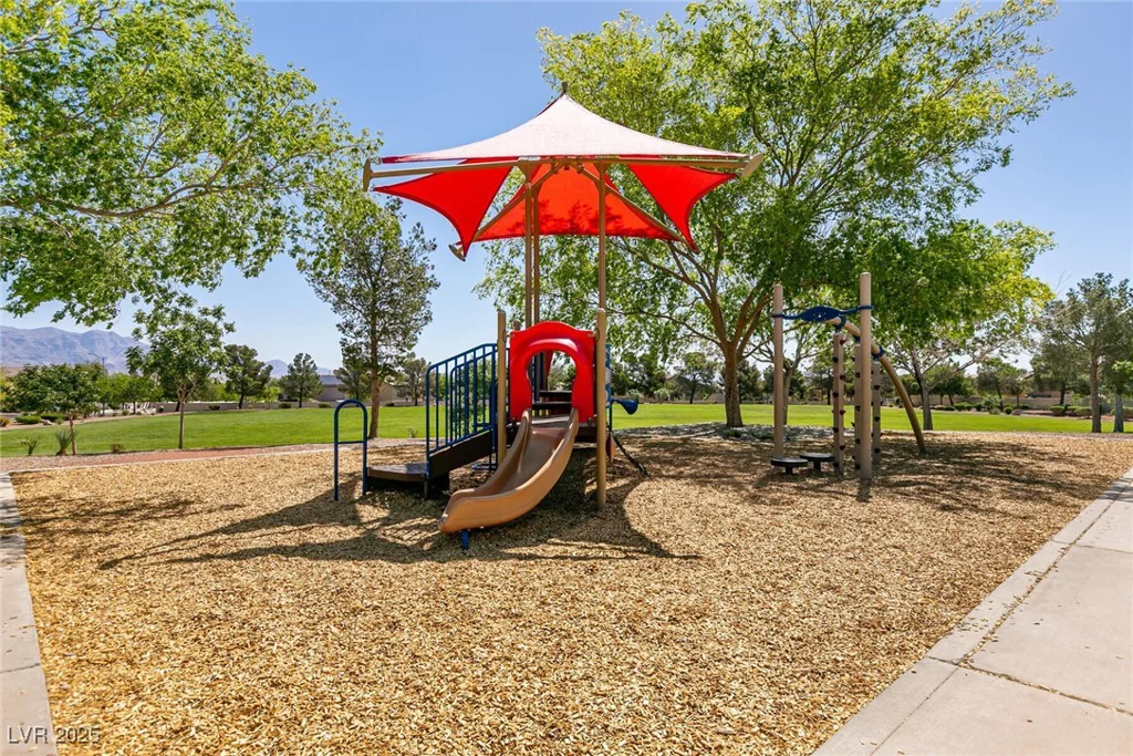 9001 Picket Fence, Las Vegas, NV 89143