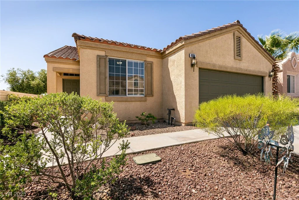 9001 Picket Fence, Las Vegas, NV 89143