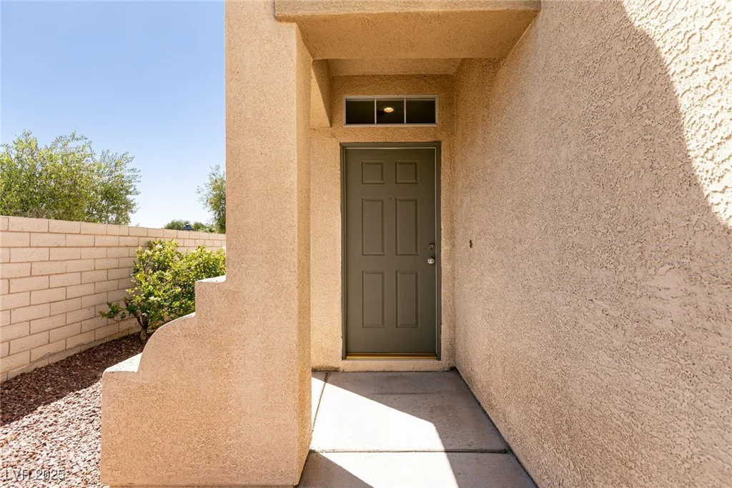 9001 Picket Fence, Las Vegas, NV 89143