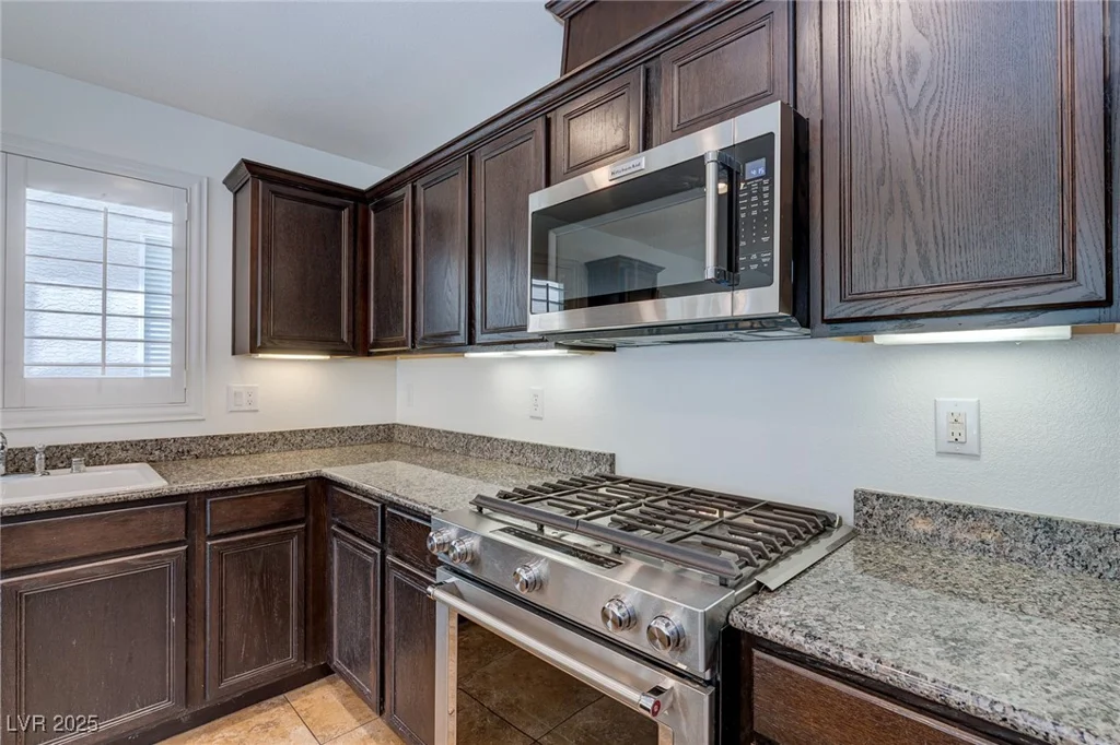 10241 Headrick, Las Vegas, NV 89166