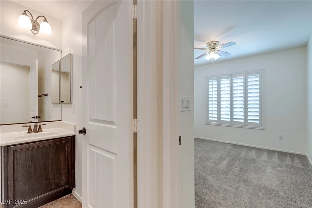 10241 Headrick, Las Vegas, NV 89166