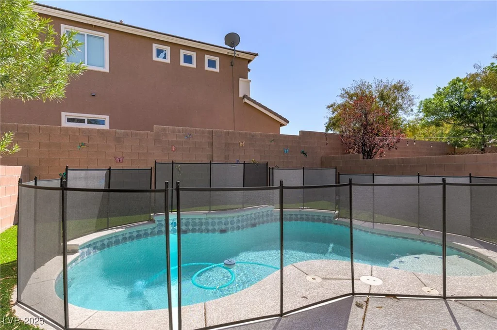 10241 Headrick, Las Vegas, NV 89166