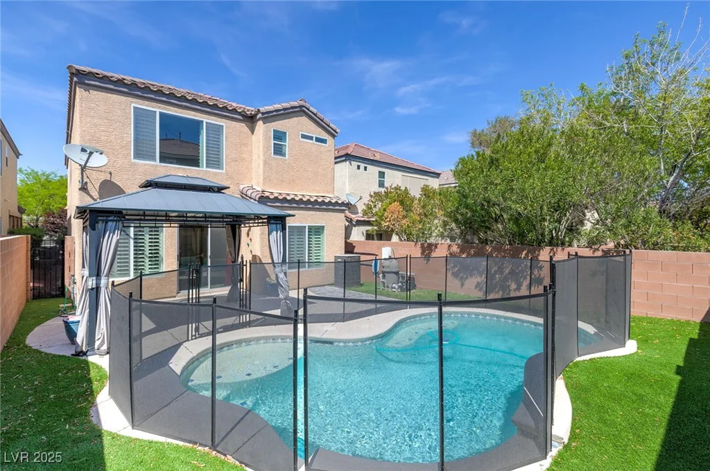 10241 Headrick, Las Vegas, NV 89166