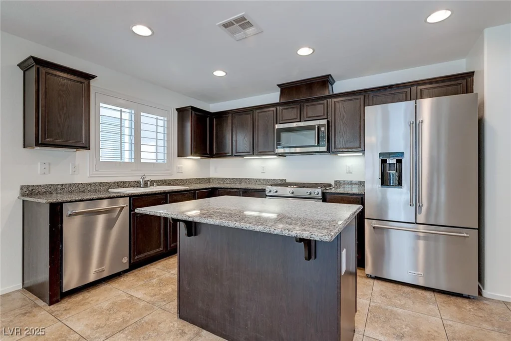 10241 Headrick, Las Vegas, NV 89166