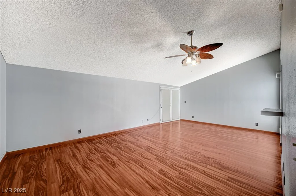 2017 Plaza De Cielo, Las Vegas, NV 89102