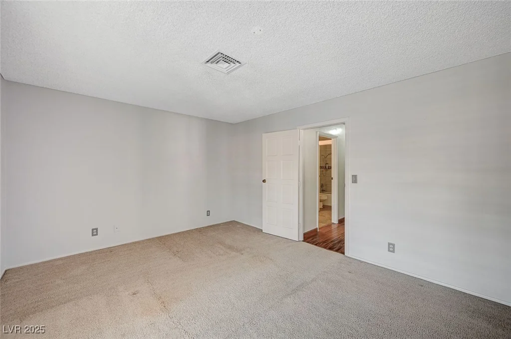 2017 Plaza De Cielo, Las Vegas, NV 89102