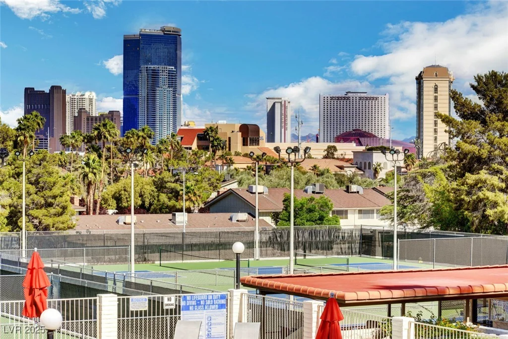 2017 Plaza De Cielo, Las Vegas, NV 89102