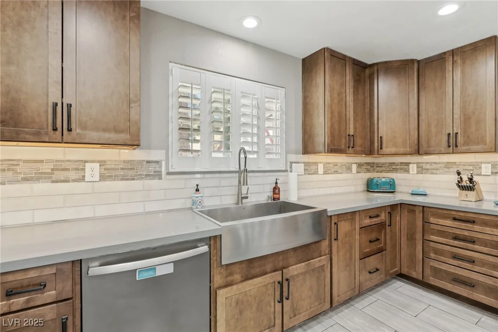 4813 Canadian, Las Vegas, NV 89130