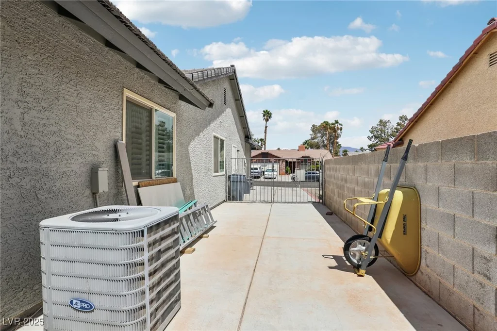 4813 Canadian, Las Vegas, NV 89130