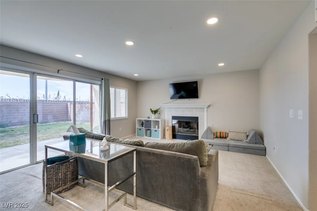 7409 Central Butte, Las Vegas, NV 89129