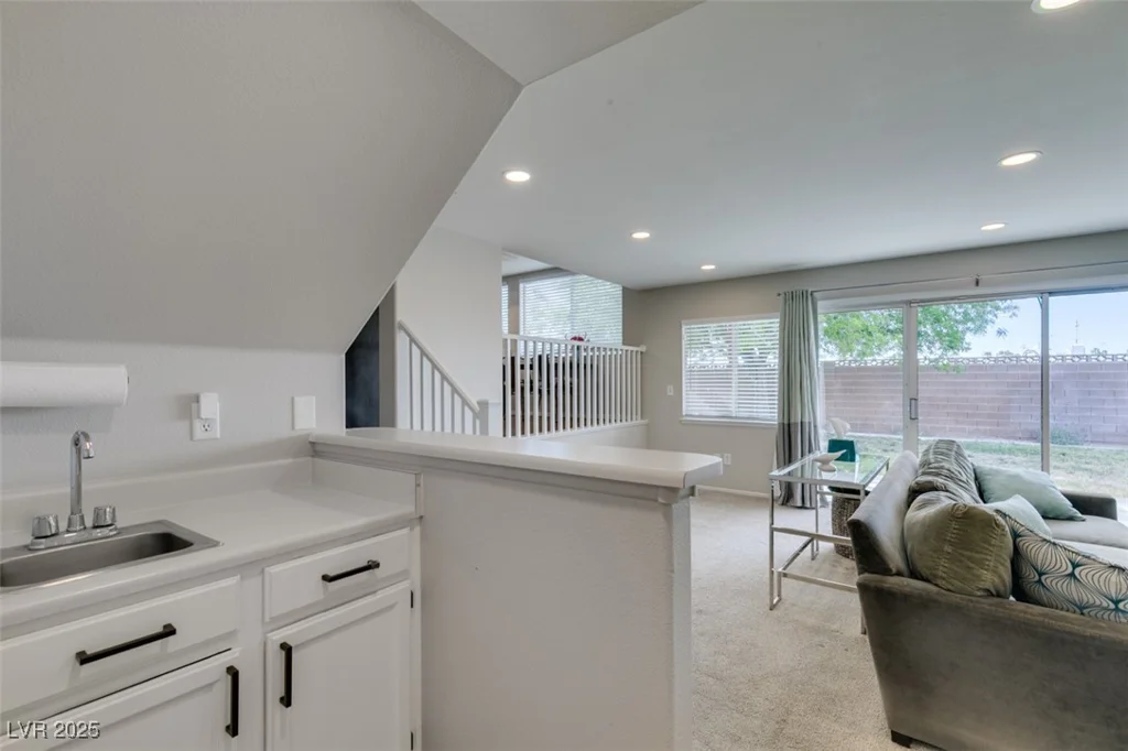 7409 Central Butte, Las Vegas, NV 89129