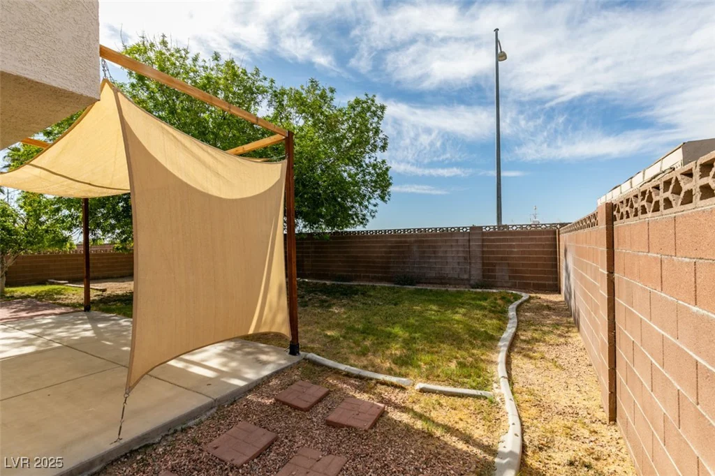7409 Central Butte, Las Vegas, NV 89129