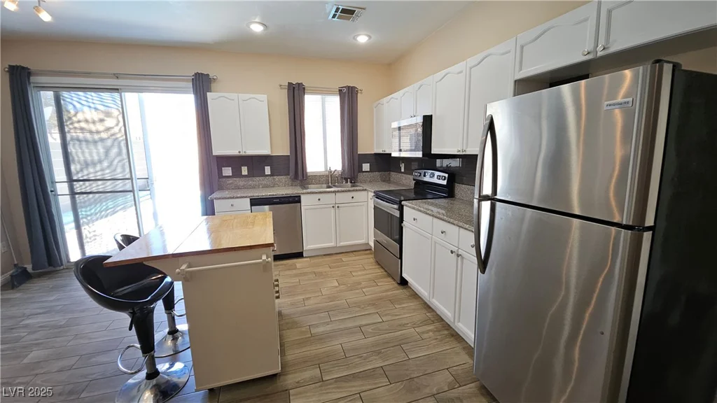83 Rock Run, Las Vegas, NV 89148