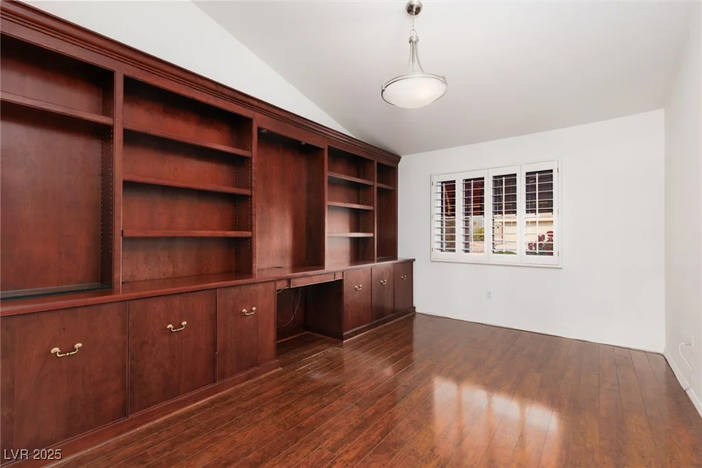3032 Bonnie Rock, Las Vegas, NV 89134