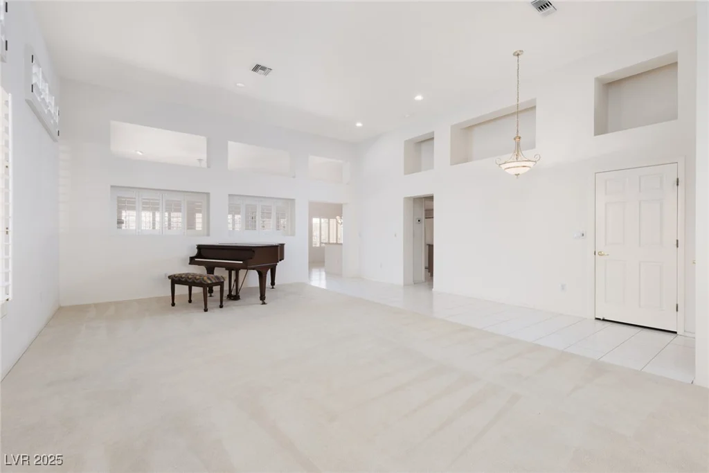 3032 Bonnie Rock, Las Vegas, NV 89134