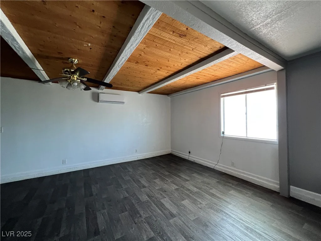 30 Diamond, Las Vegas, NV 89106