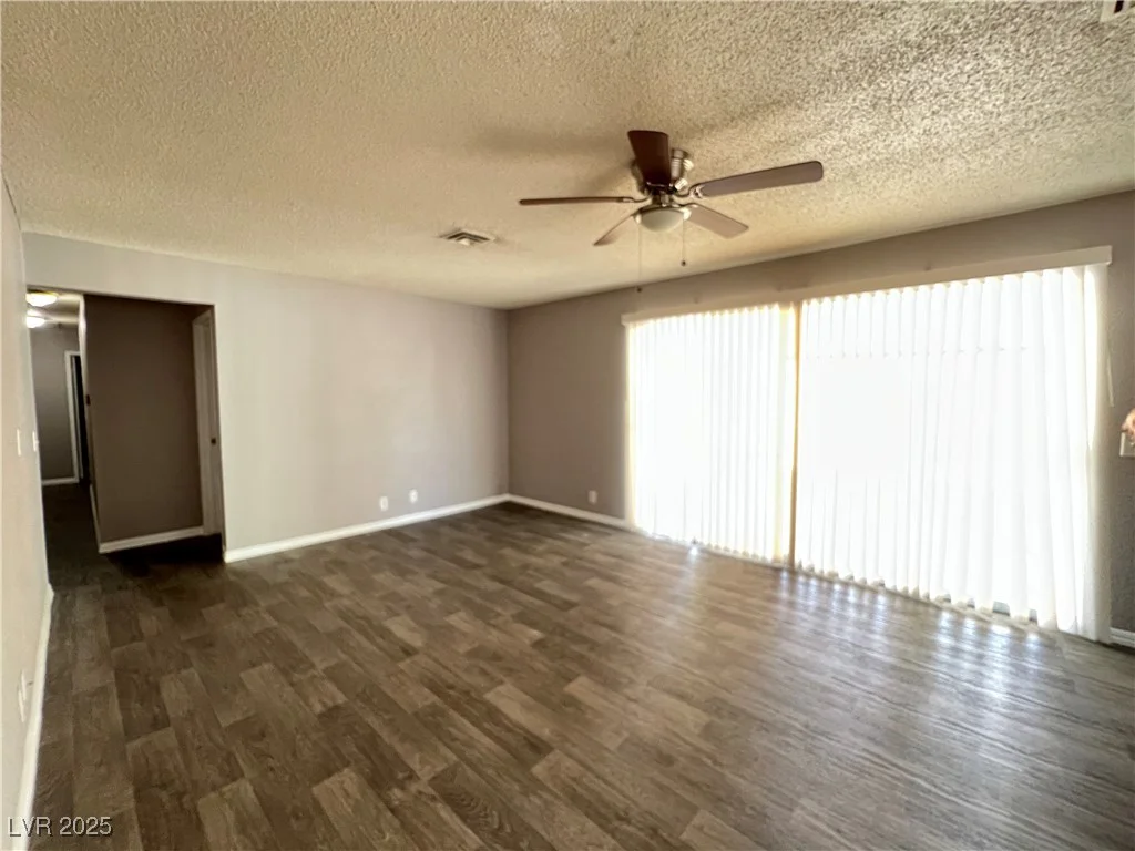30 Diamond, Las Vegas, NV 89106