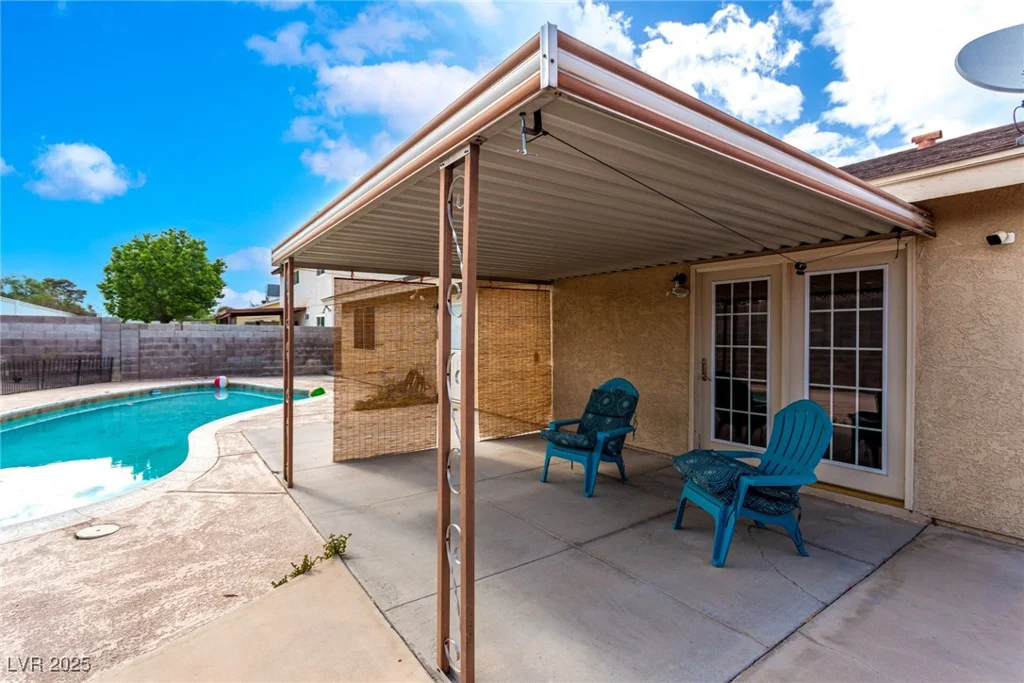 3905 Cherokee, Las Vegas, NV 89121