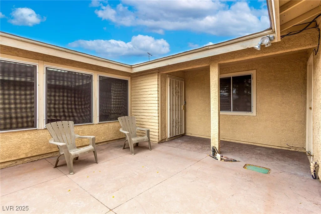 3905 Cherokee, Las Vegas, NV 89121